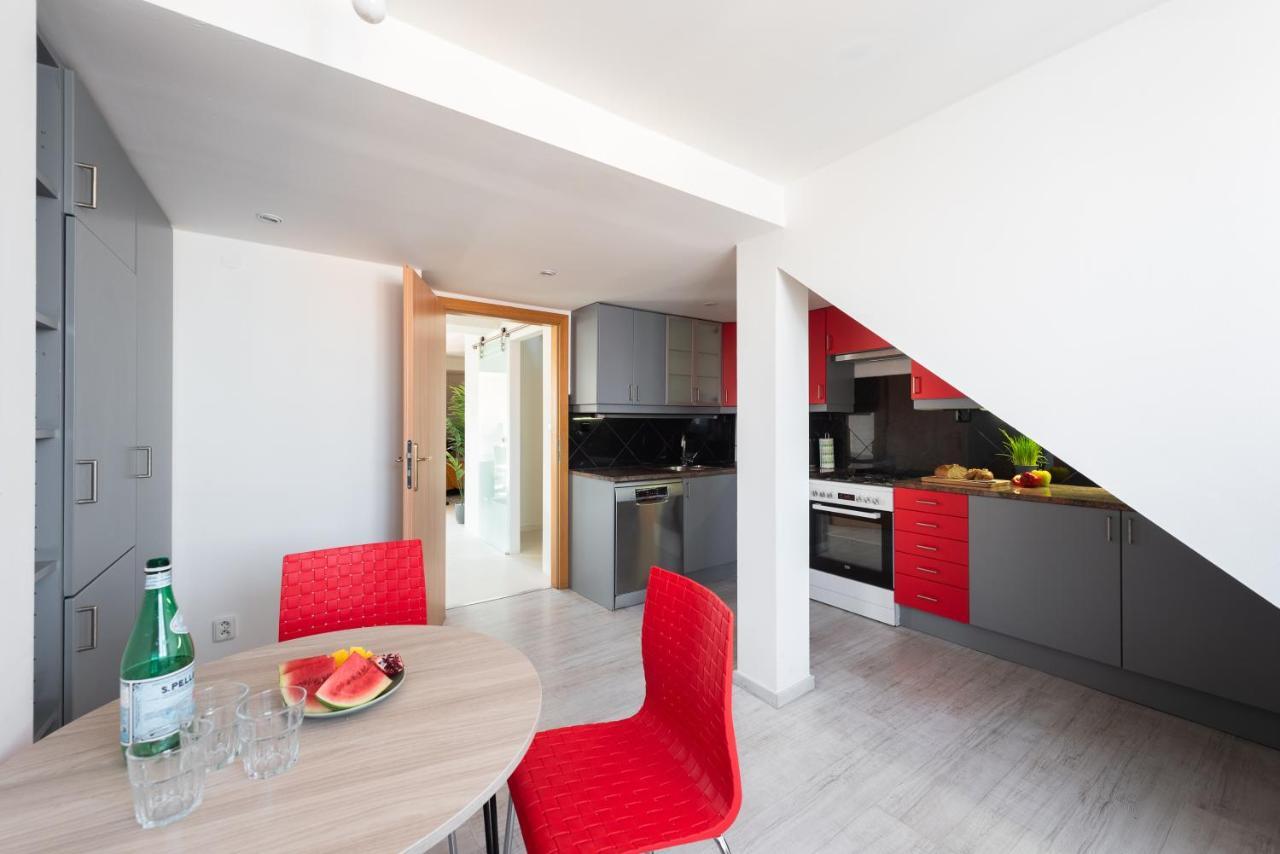 Duplex In On Mala Stepanska *